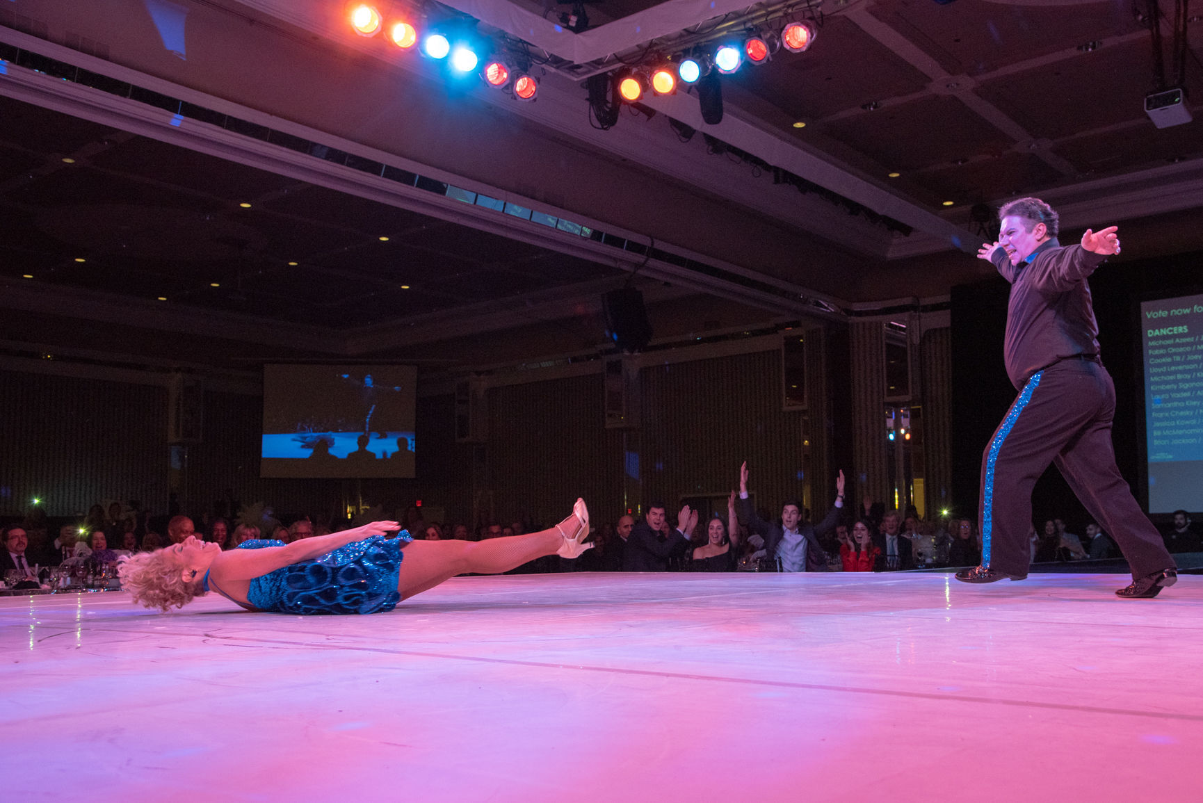 110318_acw_dancinggallery-511.jpg